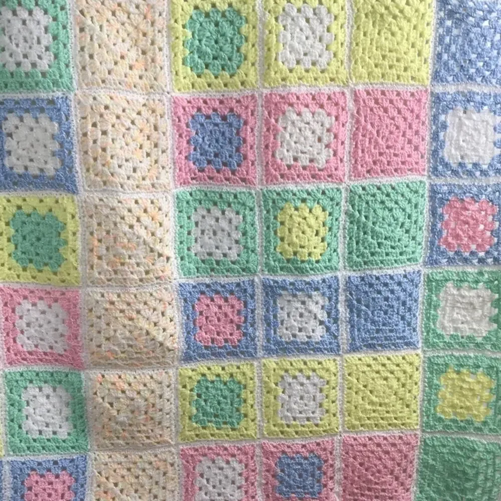 Handmade Pastel Granny Square Crochet Afghan Baby Lap Blanket Acrylic 35’’x50’’